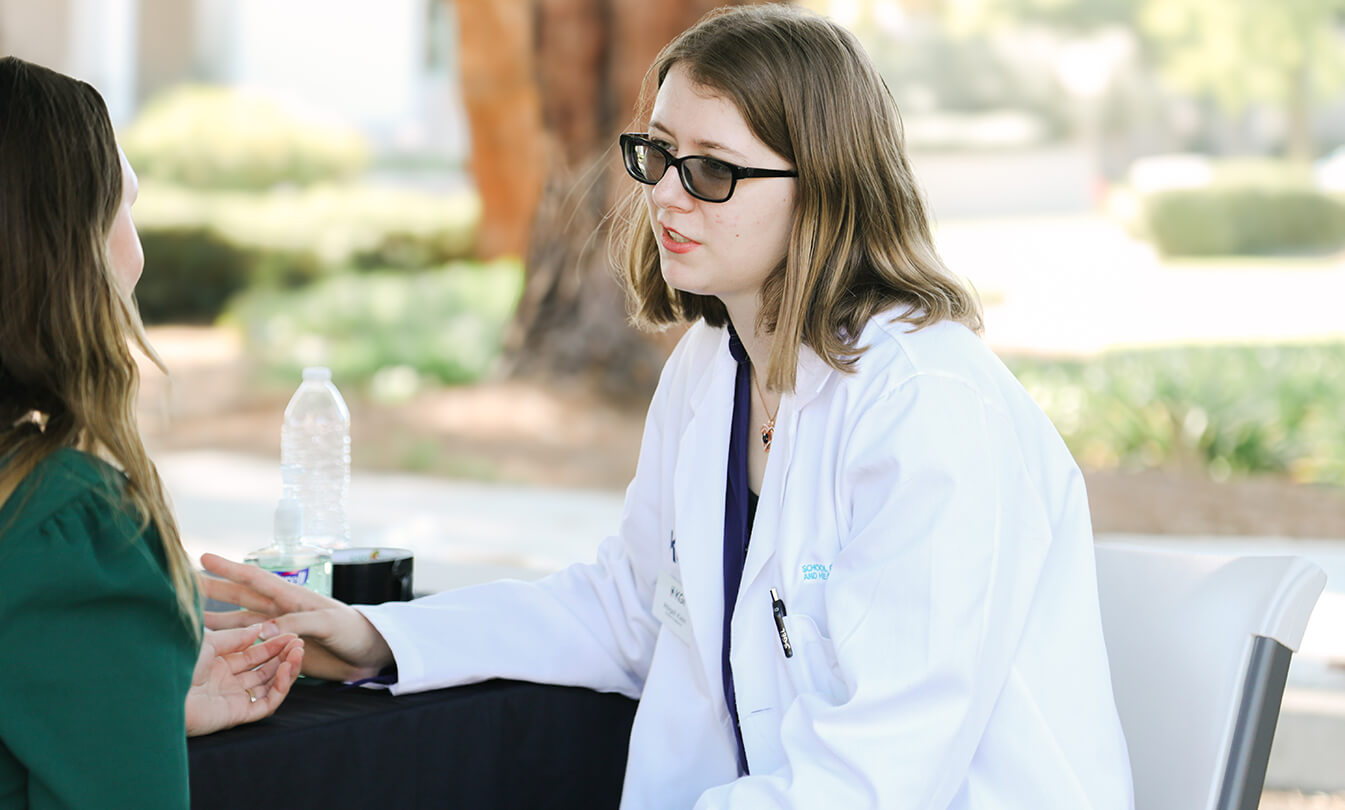 KGI PharmD students doing consultation