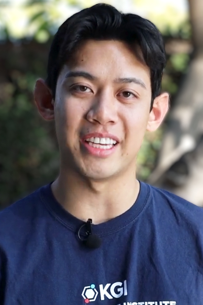 Cole Villalon headshot